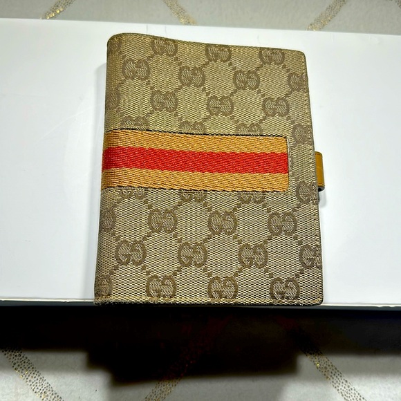 Gucci agenda - Picture 1 of 4